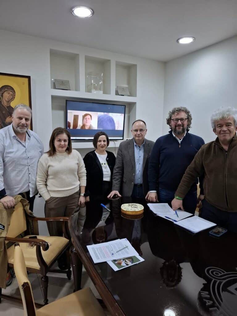 «Βασίλεψαν» στο τουριστικό τμήμα του Επιμελητηρίου Μαγνησίας