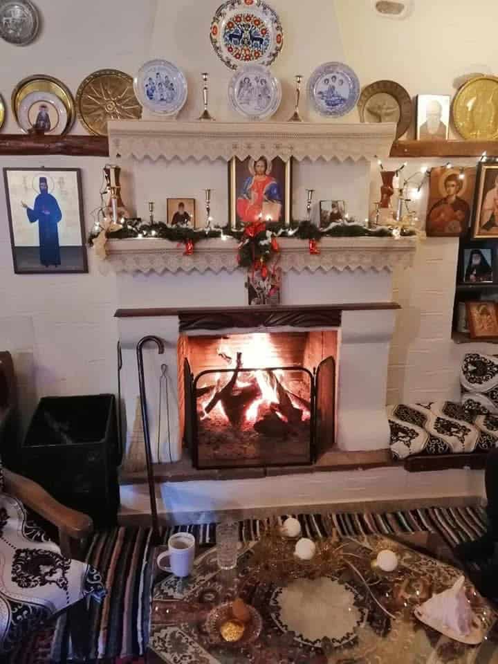 Ο ΠΙΟ ΖΕΣΤΟΣ ΚΑΦΕΣ ΣΤΗ ΧΕΙΜΩΝΙΑΤΙΚΗ ΣΚΙΑΘΟ