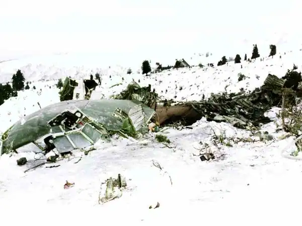 Η τραγωδία του C-130 στην Όθρυ και η μάχη των εθελοντών μέσα στο χιόνι