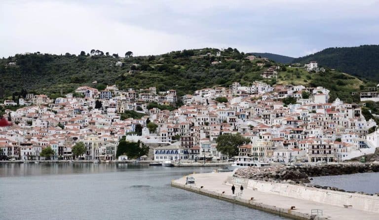 Προσλαμβάνονται 7 συμβασιούχοι για οκτώ μήνες στη ΔΕΥΑ Σκοπέλου