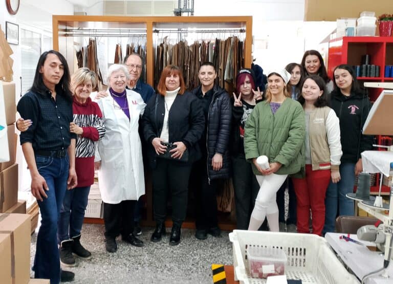 Εκπαιδευτική επίσκεψη  σε Βιοτεχνίες Ενδυμάτων της περιοχής μας, για την Ειδικότητα ‘Σχεδίαση & Παραγωγή Ενδυμάτων’ της ΙΣΑΕΚ Δήμου Βόλου
