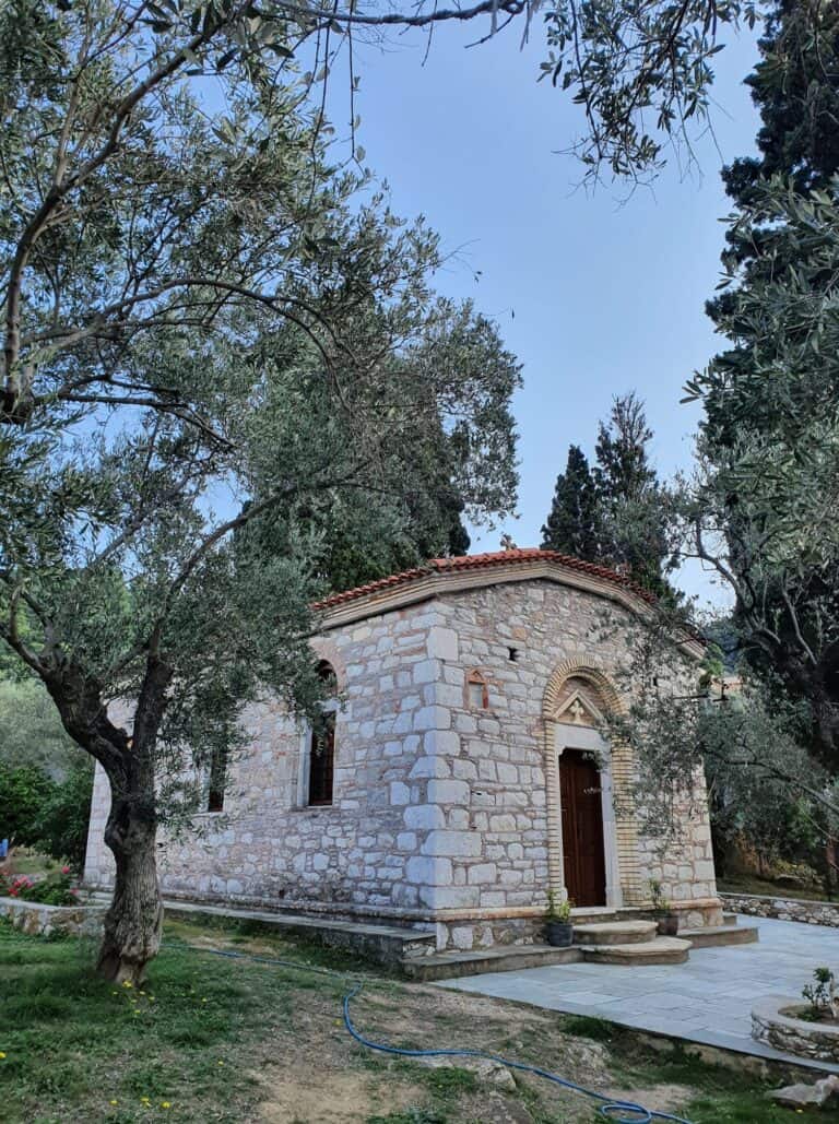 Ο Αη Γιώργης της Σκιαθου μας 