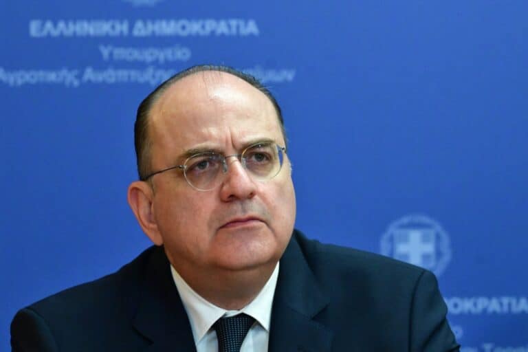 Παραιτήθηκε ο Μακάριος Λαζαρίδης