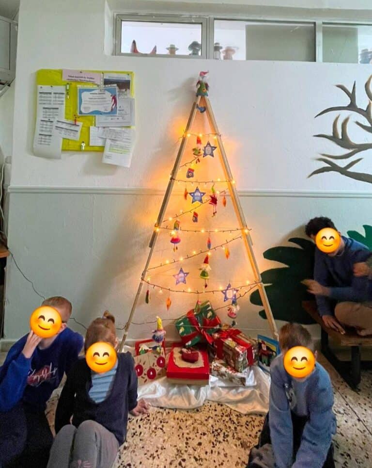 Ειδικό Δημοτικό Σχολείο Σκιάθου:Καλά Χριστούγεννα!