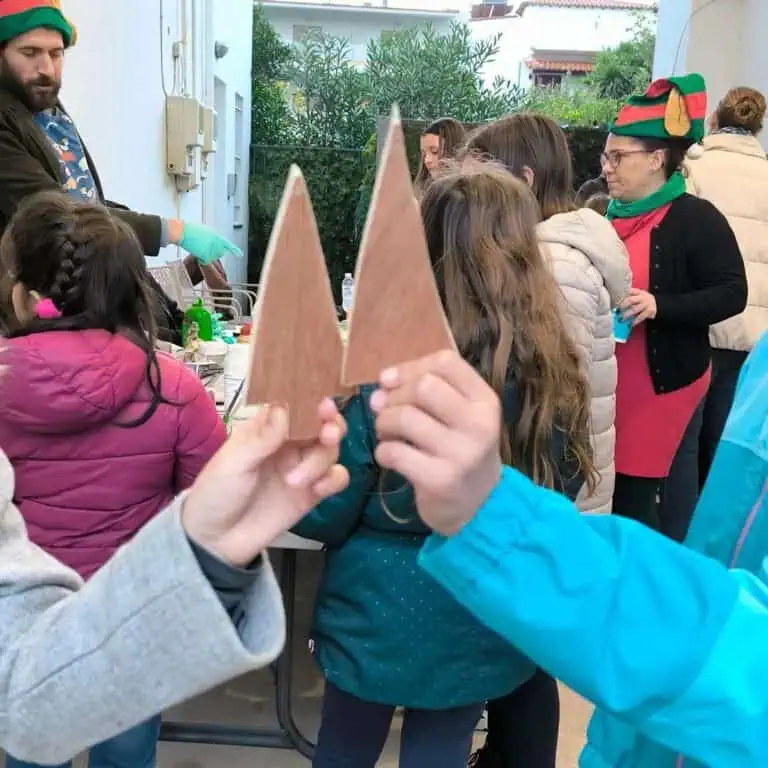 Δημιουργικό εργαστήρι για παιδιά στη Reborn Project Gallery – Μια γιορτινή εμπειρία γεμάτη χαμόγελα