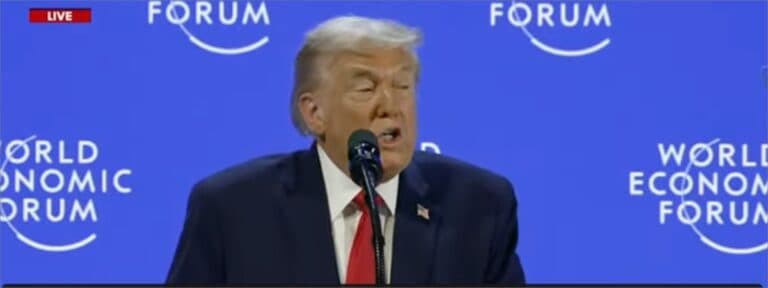 Νταβός: Ο Τραμπ, η Γροιλανδία και το μήνυμα ισχύος προς τον κόσμο