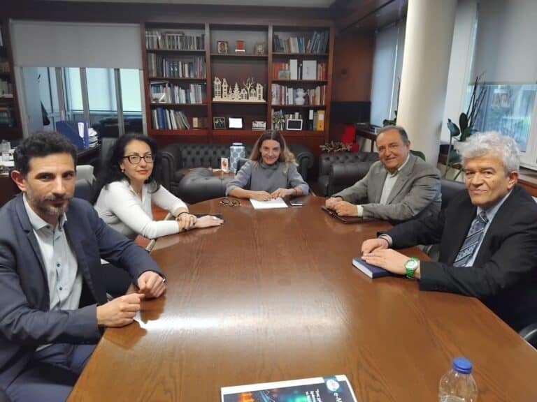 Δέσμευση της ΔΥΠΑ για τη συνέχιση των 12 διανυκτερεύσεων του κοινωνικού τουρισμού στη Μαγνησία – Έρχεται και Σχολή Τουρισμού