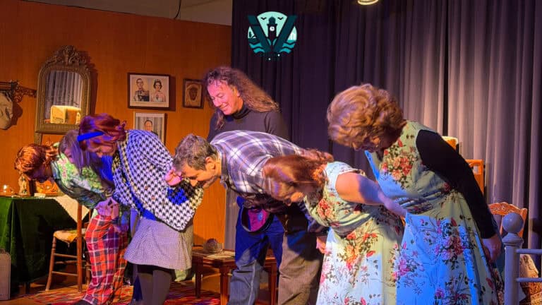 Νέο sold out για το «Το Χαμπέρι» – Συνεχίζεται με δύο ακόμη παραστάσεις(πλούσιο φωτορεπορτάζ)