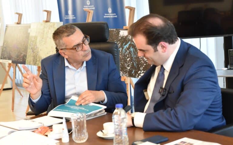 Τεχνητή Νοημοσύνη και Πολιτική Προστασία στο επίκεντρο της συνάντησης Πιερρακάκη- Κουρέτα