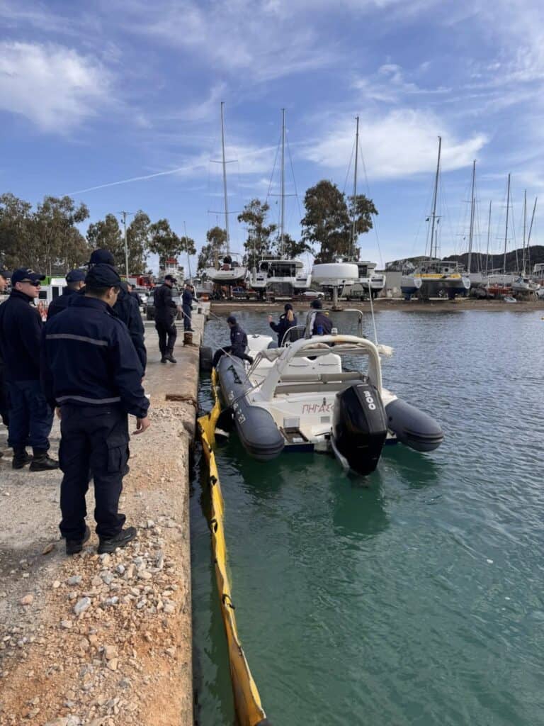 Επιτυχημένη άσκηση καταπολέμησης θαλάσσιας ρύπανσης στη Σκιάθο(εικόνες)