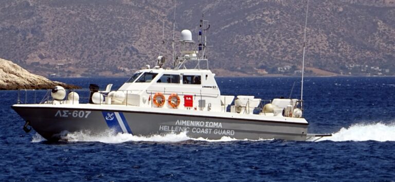 Καταδίωξη ταχύπλοου στο Ανατολικό Πήλιο μετά από αποβίβαση 32 μεταναστών