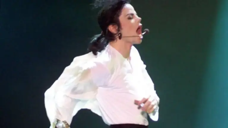 Μάικλ Τζάκσον: Το «Billie Jean» στην κορυφή του Billboard Global 200, 17 χρόνια μετά τον θάνατό του