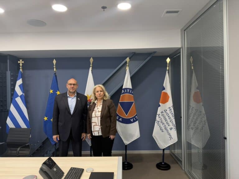 Αίτημα αντιπεριφερειάρχη Μαγνησίας σε κυβέρνηση για διάθεση πλωτού μέσου για την αντιπυρική υποστήριξη των νησιών