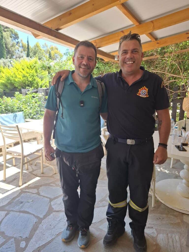 Ο πυροσβέστης που καλωσόρισε τον Ευτύχη Μπλέτσα στη Σκιάθο