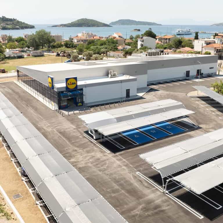 Όταν επενδύεις 7.780.187 € σε ένα νέο κατάστημα..