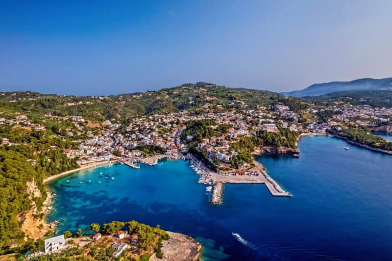 Times: Το νησί της «γαλήνης» βρίσκεται στις Σποράδες