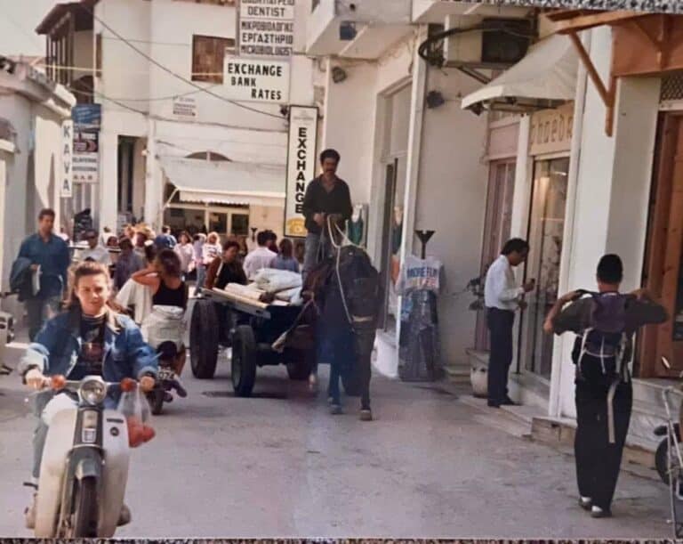 ΑΦΙΕΡΩΜΑ: ΟΔΟΣ ΠΑΠΑΔΙΑΜΑΝΤΗ ΑΠΟ ΤΟ ΧΘΕΣ ΣΤΟ ΑΥΡΙΟ..